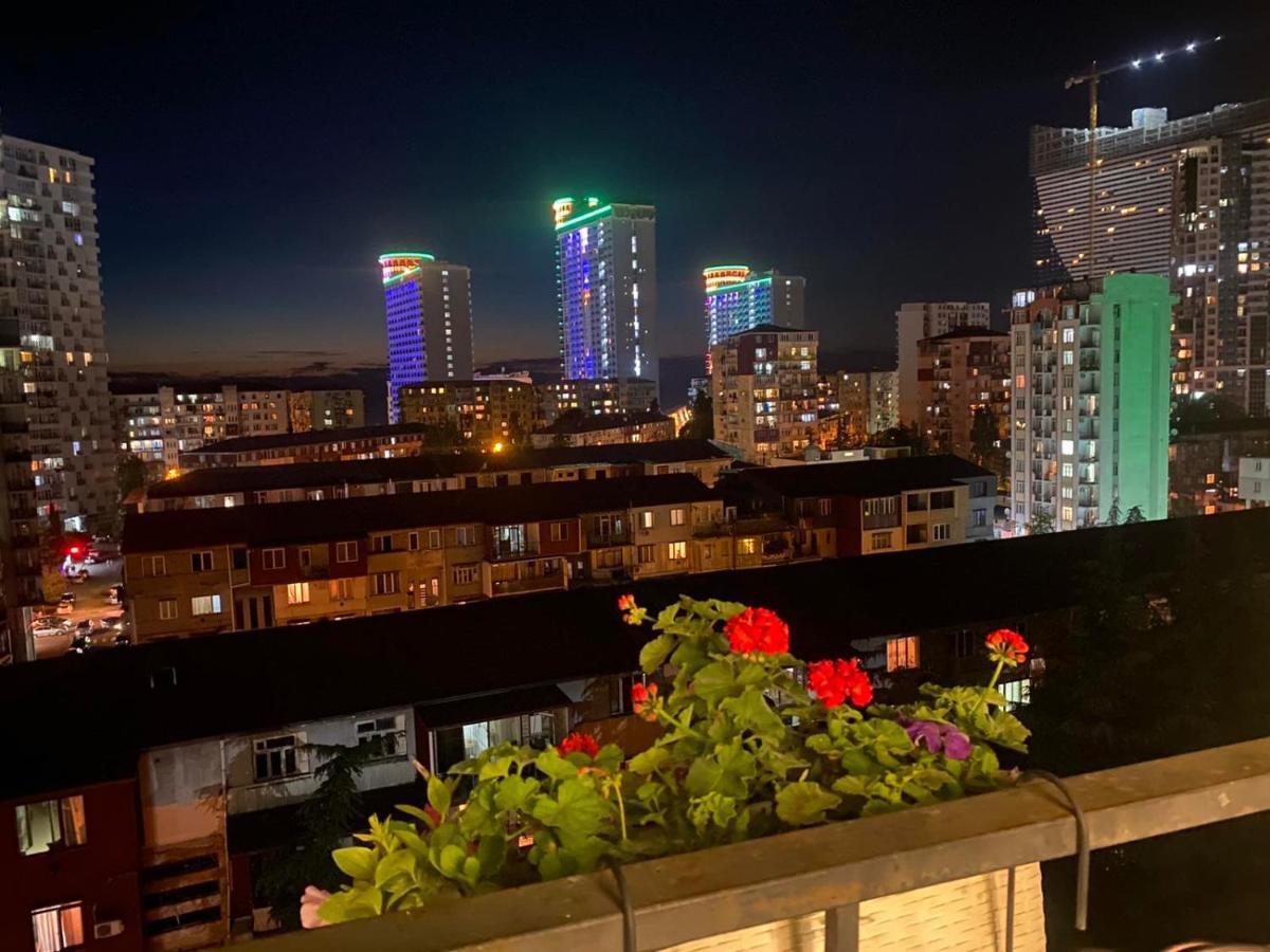 Апартаменты Batumi Heaven Экстерьер фото